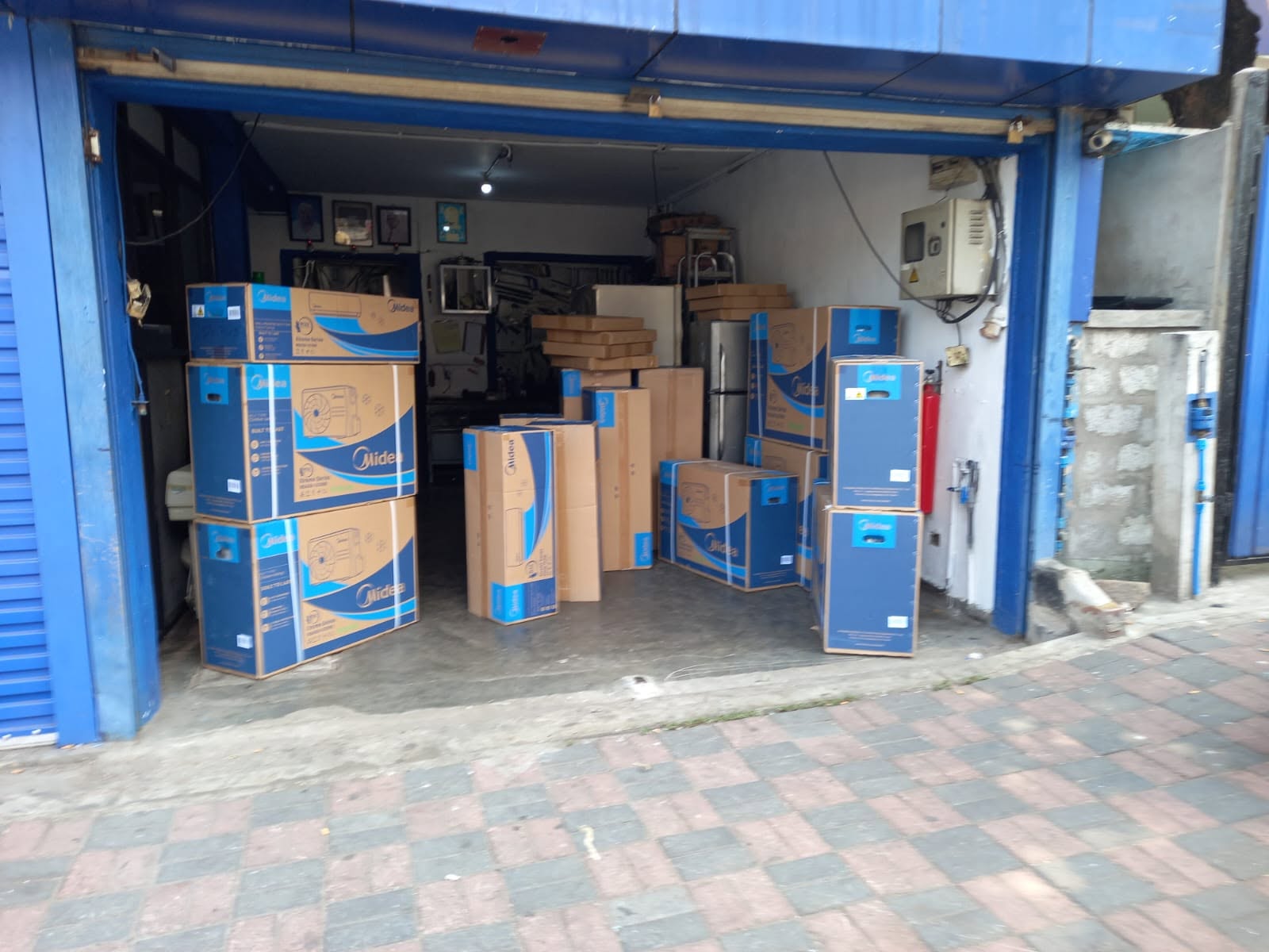 Residential Bedroom Inverter Deployment